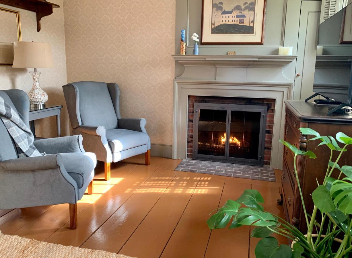 Bed and Breakfast Ashley Manor Barnstable Exteriér fotografie