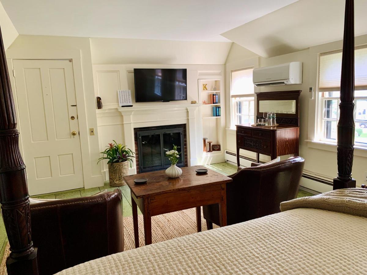 Bed and Breakfast Ashley Manor Barnstable Exteriér fotografie