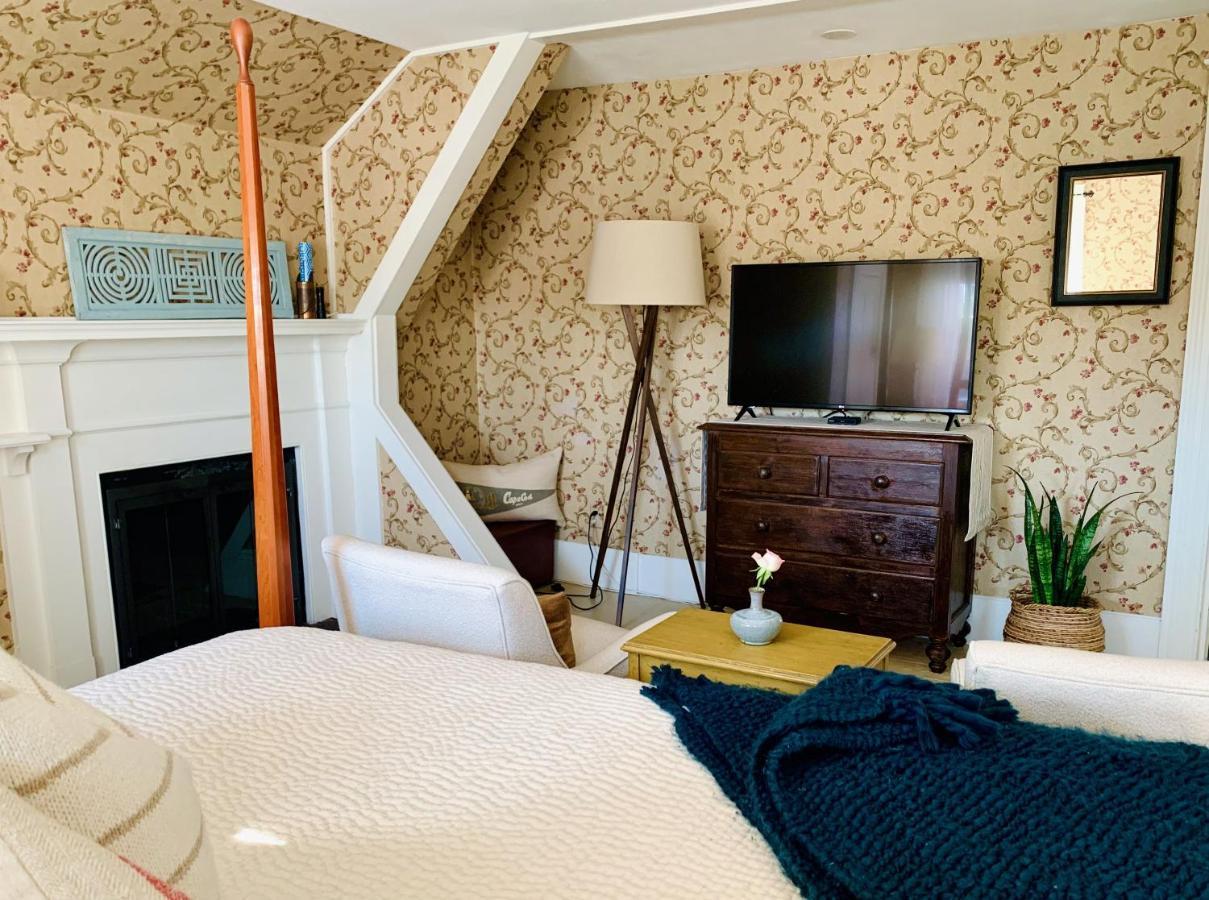 Bed and Breakfast Ashley Manor Barnstable Exteriér fotografie